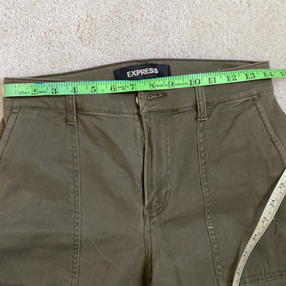 Express cargo pants army green NWOT size 2 - Picture 6 of 8